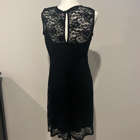Black lace dress, size 14, NWT - Picture 2 of 6